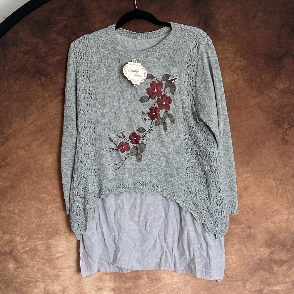 Stylish Gray Sweater with Red Floral Accent